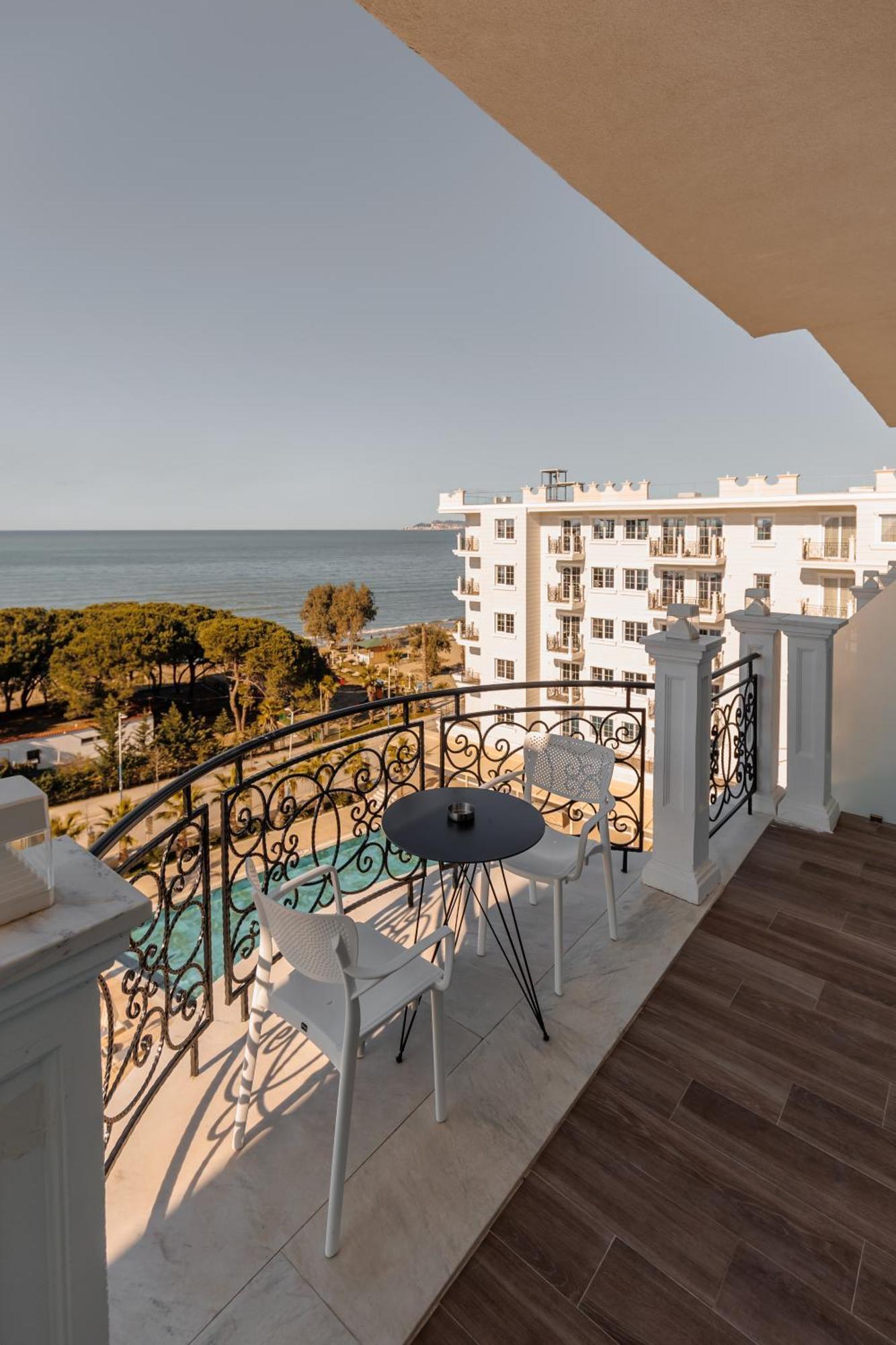 Amelia Mare Hotell 5*